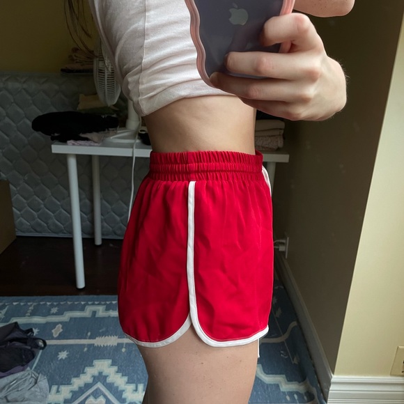 NWOT Forever21 Red Sporty Shorts with White Lining - Picture 3 of 6
